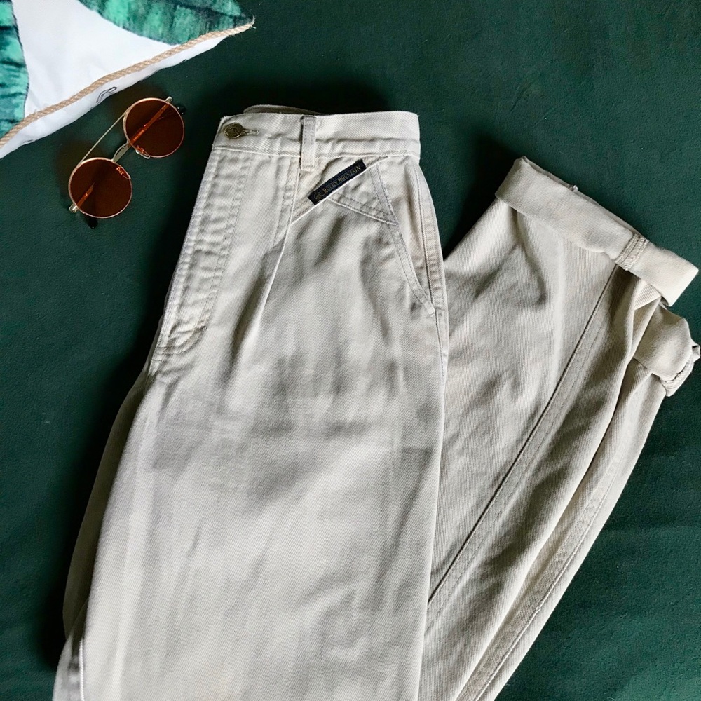 VINTAGE TAN HIGH WAISTED JEANS